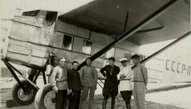 Самый первый самолет