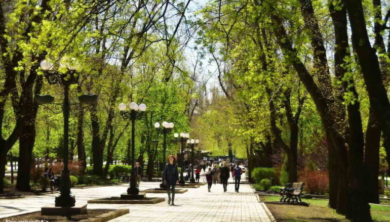 Весна на бульваре Пушкина