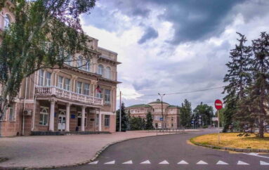 Архитектура площади Металлургов